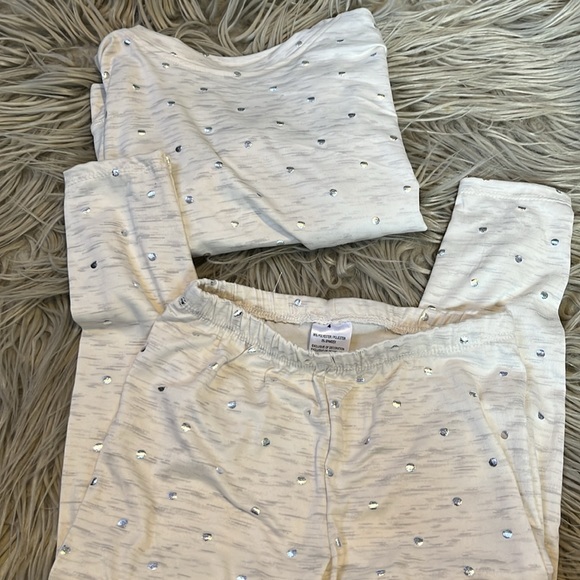 Girls Matching Cream and Silver Set - Picture 3 of 4